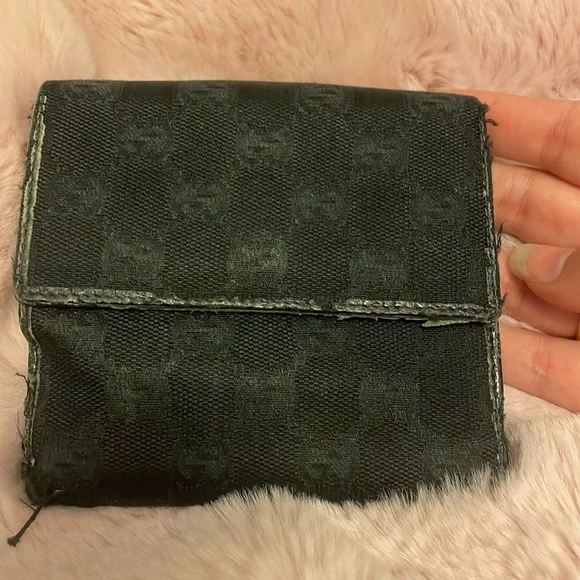 Gucci wallet - Picture 8 of 11